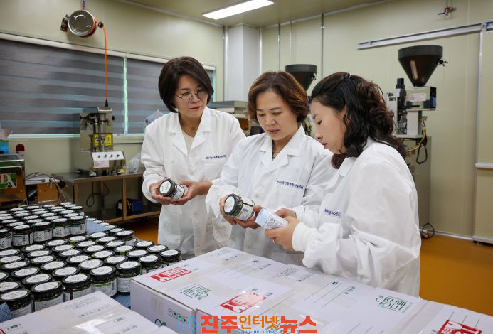 진주 농산물가공제품 북미지역 첫 수출길 땡초 다짐장 후레이크
