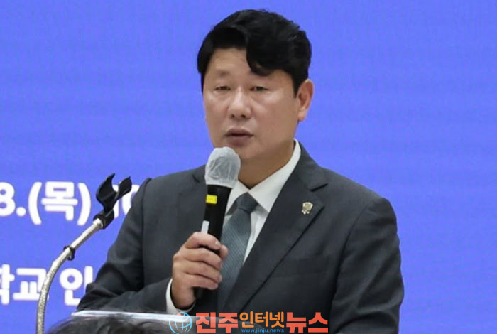 국립창원대 총장 불신임 가결…박민원 리더십 최대 위기, 대학 혁신인가 독주인가