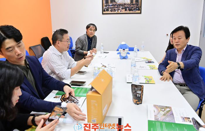 진주시 동남아시아 방문해 수출·K-기업가정신 관광 교류 조규일 시장