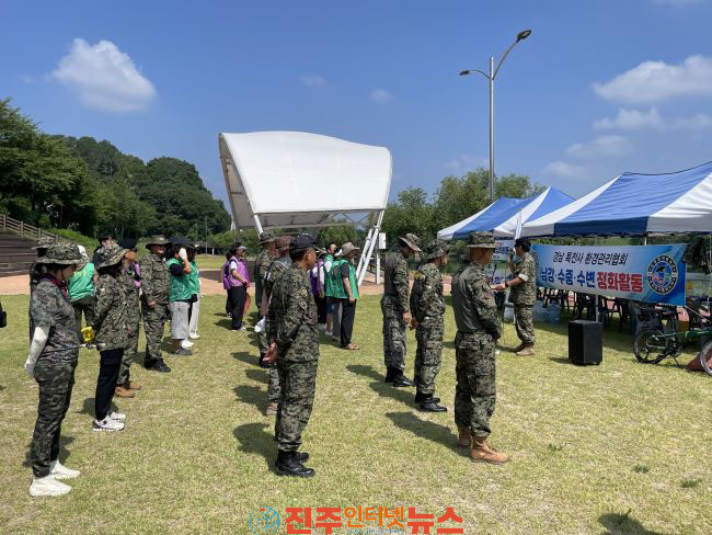 경남특전사환경관리협회 남강 정화활동 펼쳐