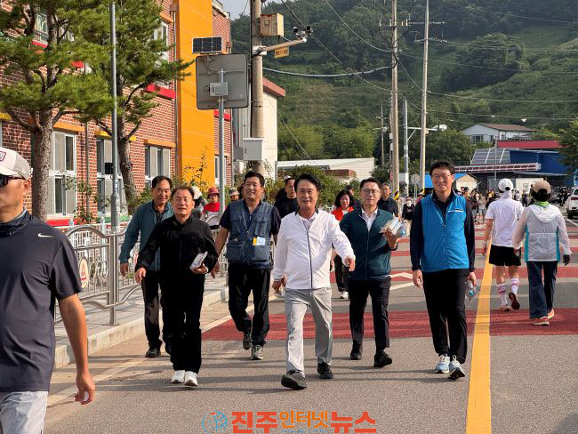 2026년 정동면민 건강걷기대회 개최 박동식 시장