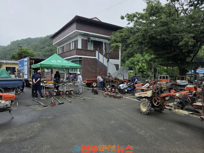진주시 찾아가는 농기계 순회수리·안전교육 호응