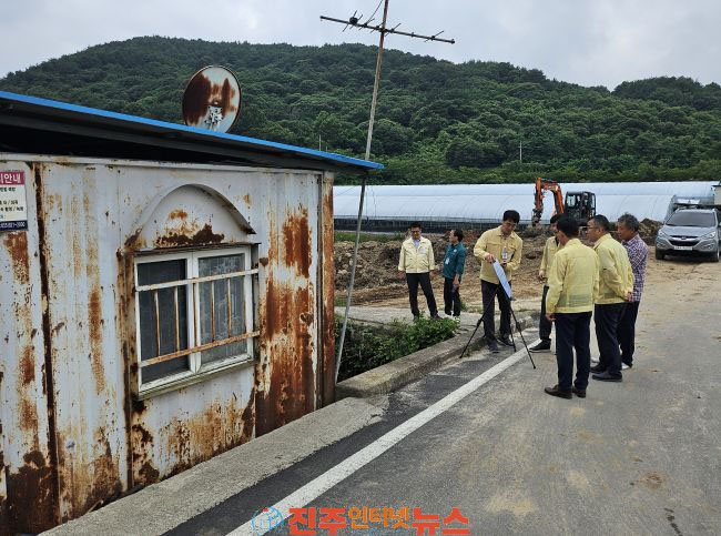 진주시 하천 불법 점용시설 현장점검 실시