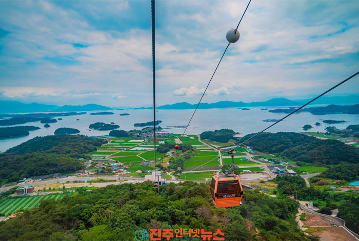 해발 849m 금오산 정상에서 남해 다도해 한눈에…체류형 관광 콘텐츠 확충으로 경쟁력 높여야