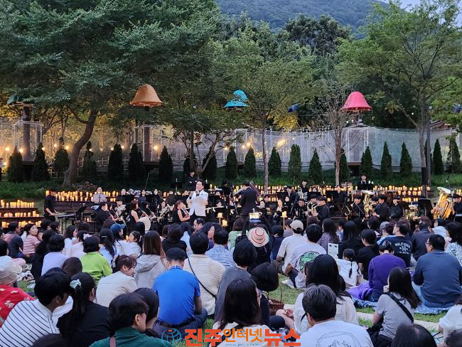 월아산 숲속의 진주 올해 방문객 100만명 조기 돌파