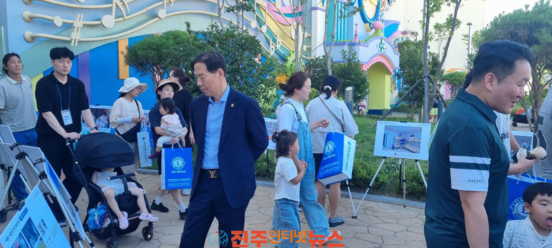 함께 키우는 아이 함께 만드는 미래 제3회 대한민국 인구 페스티벌(2026) 전시회 개최