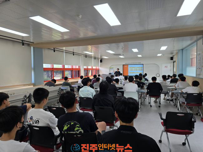 진주교육지원청 발로 뛰는 진로·체험 관내 중학교 진로 갈증 해소