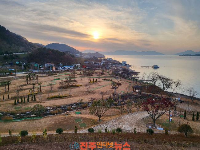사천 모충 파크골프장 8월 한달간 운영시간 한시 조정