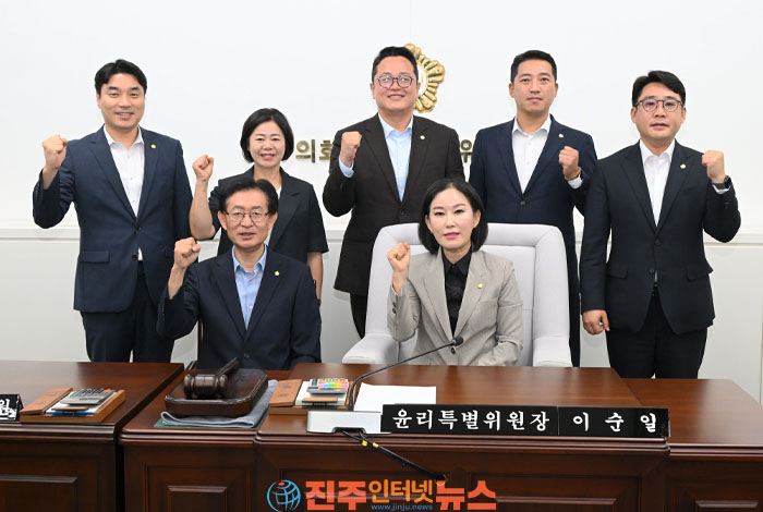 국민의힘, 의장단부터 상임위·운영위·윤리특위까지 전반기 의회 핵심 보직 모두 맡아…협치와 견제 기능 강화 과제