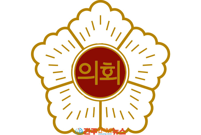 경남 지방의회 원 구성 파행, 다수당 독식이 부른 민주주의 실종…협치 없는 의회에 민심은 없다