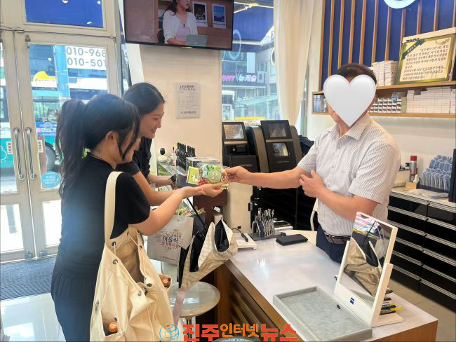 진주시평거종합사회복지관 어울락 N번지 후원처를 찾아 떠나는 아웃리치 캠페인 진행