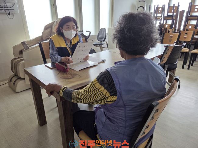 진주시 만75세 대상 찾아가는 치매 조기검진 추진