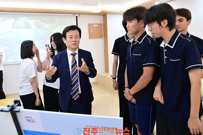 조규일 진주시장 청소년 하모쉼터 현장 점검