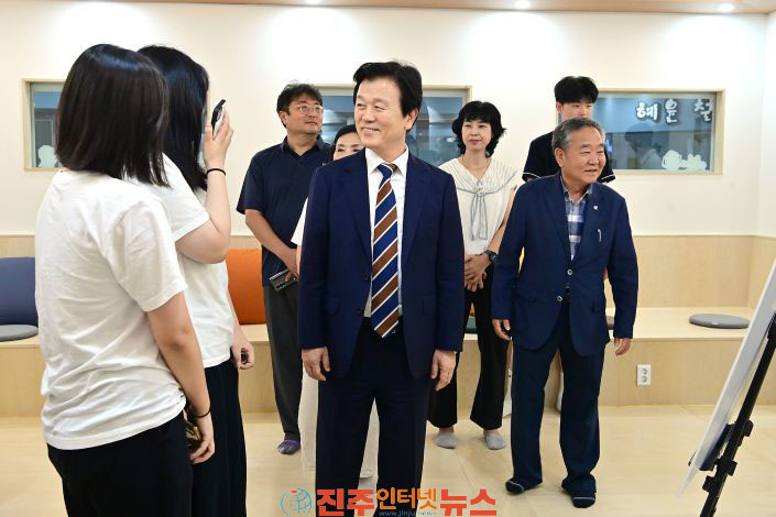 조규일 진주시장 청소년 하모쉼터 현장 점검