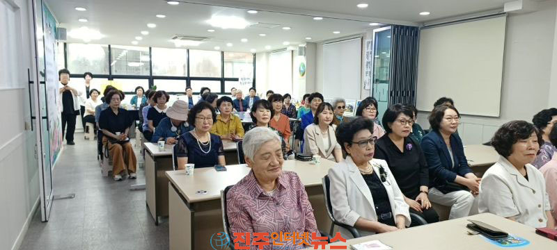 IWPG 진주지부 몸과 마음의 건강이 평화의 시작 정기모임 성료