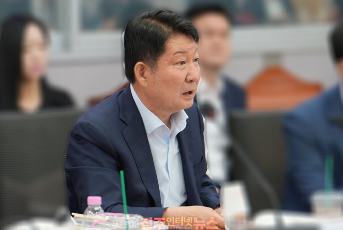 국민의힘 상임위 배정 파동…멱살잡이까지 번진 당내 내홍, 공당의 품격은 어디에 있나
