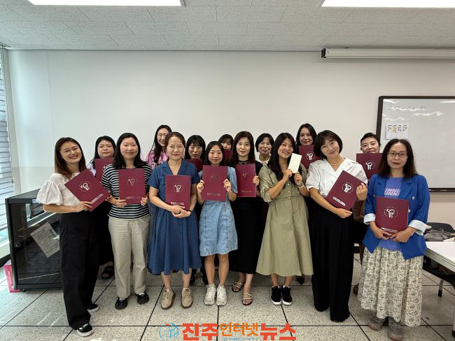 한국폴리텍대학 진주캠퍼스 SNS 홍보 마케팅 여성재취업과정 성료