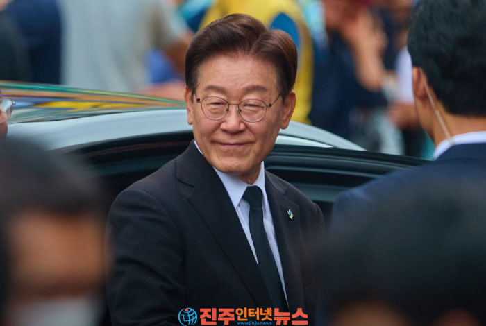 이재명 정부 집권 2년 차 3대 시험대…형사사법·부동산·증시에서 신뢰를 증명해야