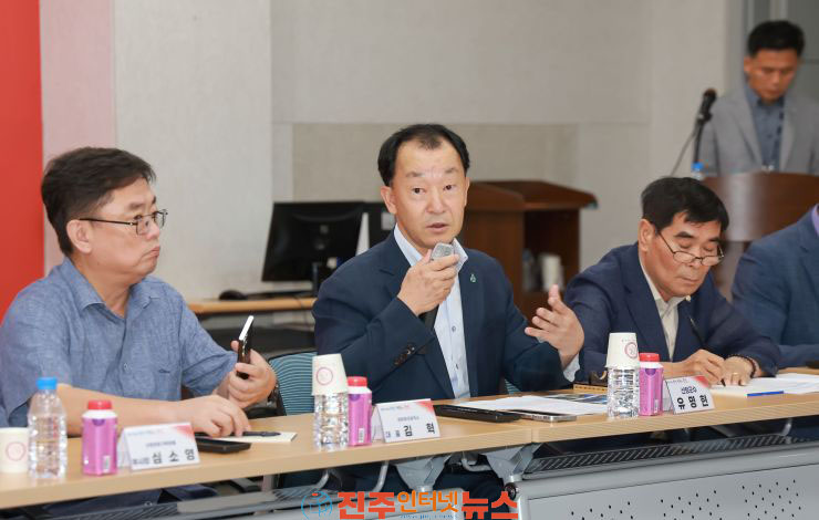 유명현 산청군수 동의보감촌 활성화 세계적 휴양도시 조성 마중물