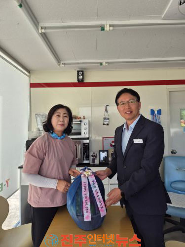 이동면 제81주년 광복절 맞이 독립유공자 유족 위문