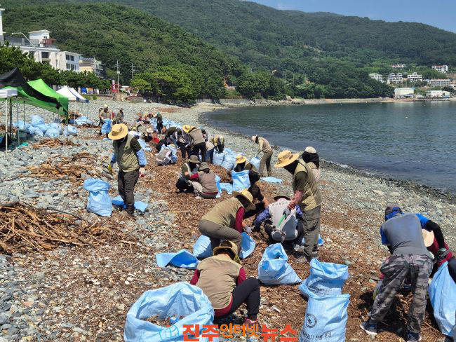 동부권역 10개 국립공원사무소 거제 집중호우 피해 복구에 힘 모아