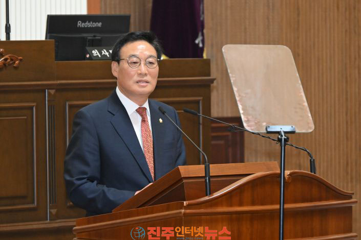 강진철 진주시의원 도시 여건 변했는데 규제는 그대로