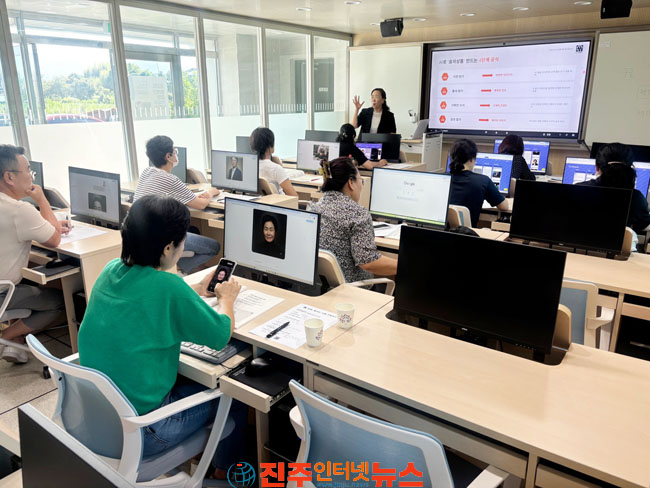 경상국립대 고성·통영과 소상공인 AI·자격 취득 등 맞춤형 평생교육 3개 과정 마무리