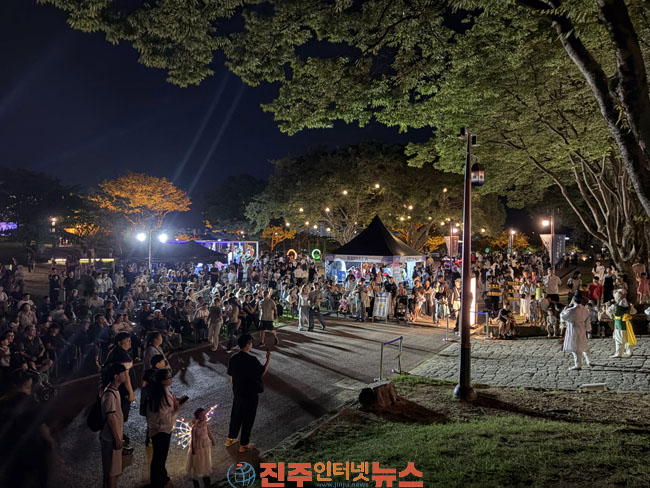 진주시 국가유산 야간 콘텐츠 36만명 역대급 흥행