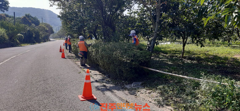 사천시 추석 맞아 녹지·공원·산림 일제 정비 실시