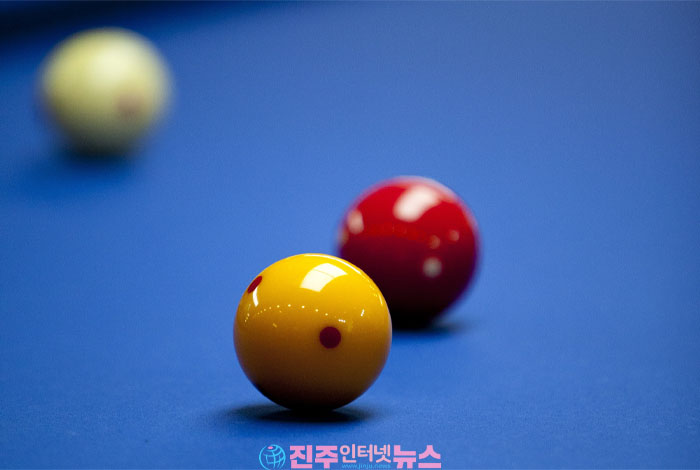 당구·바둑이 치매 예방에 도움 될까? 뇌 건강 지키는 생활습관 5가지