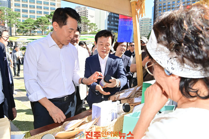 진주시 추석맞이 수도권서 우수 농특산물 판촉 나서