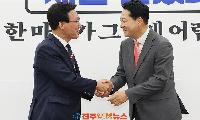 장동혁·김민석 첫 회동, ‘대화의 수시화’ 공감대…조희대·100조 미래대응기금·부동산 정책은 정면충돌