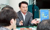 사천시의회 의원 전용 주차장 논란 뒤 ‘청렴’ 간담회…특권과 청렴, 시민 신뢰의 기준은